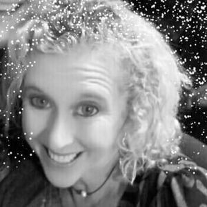 Meet your Posher, Janet